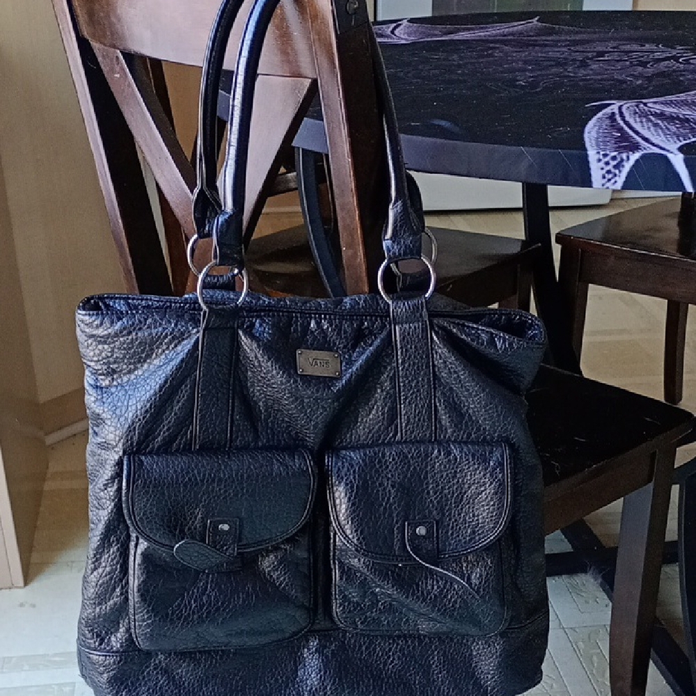 Vans Black Tote Bag with Dual Pockets